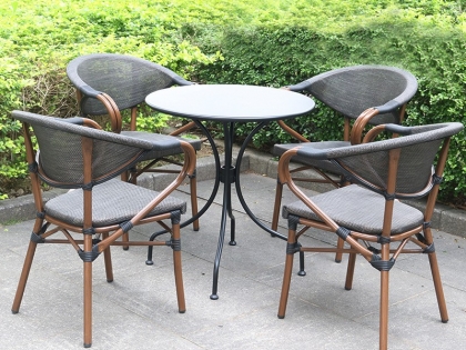 2353A Starbucks coffee tables and chairs