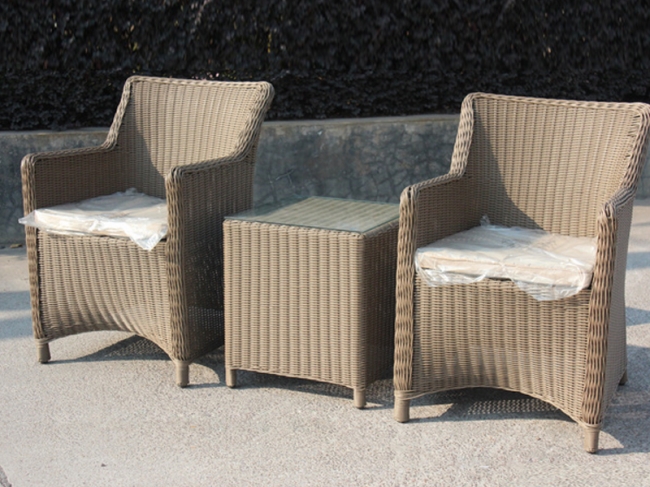 2072 Rattan set