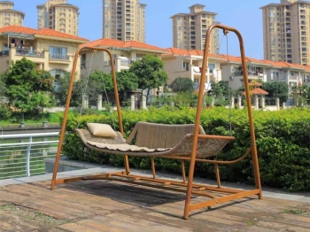 5089 swing chair