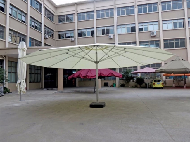 6066 Center column umbrella