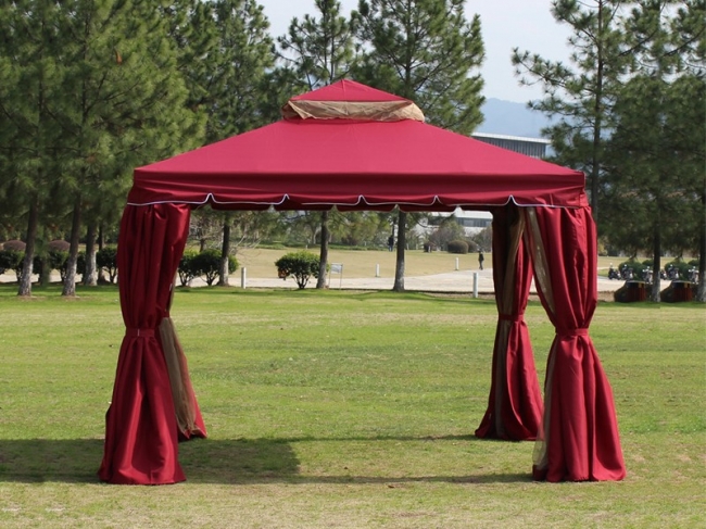 4013 Roman gazebo
